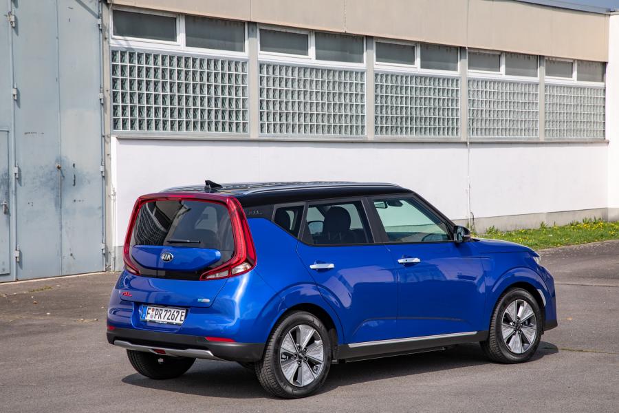  Kia Soul EV (SK3) 2019 года  (EU) (фото 14 из 44)